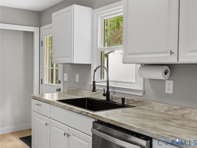 2010 Ridge Rd, Powhatan, VA 23139
