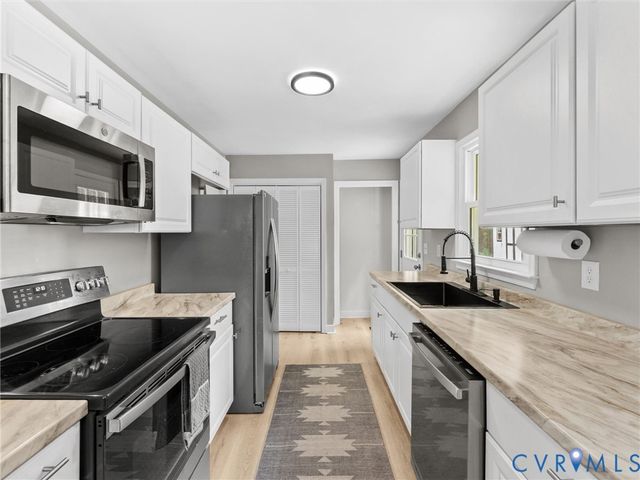 2010 Ridge Rd, Powhatan, VA 23139
