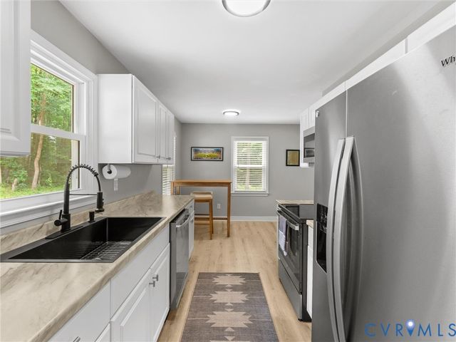2010 Ridge Rd, Powhatan, VA 23139