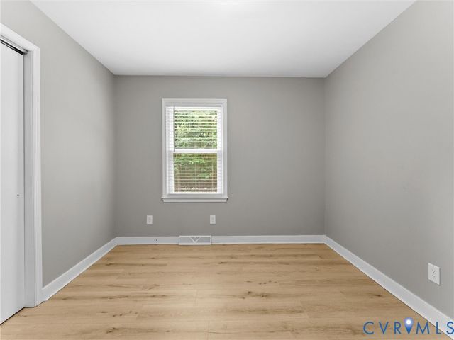 2010 Ridge Rd, Powhatan, VA 23139