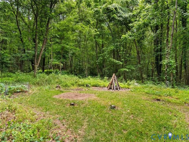 2010 Ridge Rd, Powhatan, VA 23139