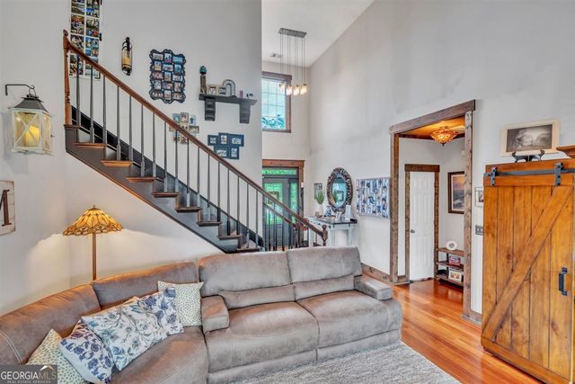 218 Knob Hill Drive, Warner Robins, GA 31088