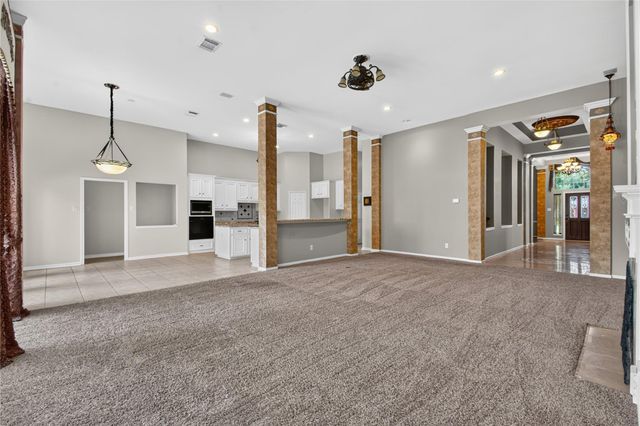 314 Bridge Crest Boulevard, Houston, TX 77082