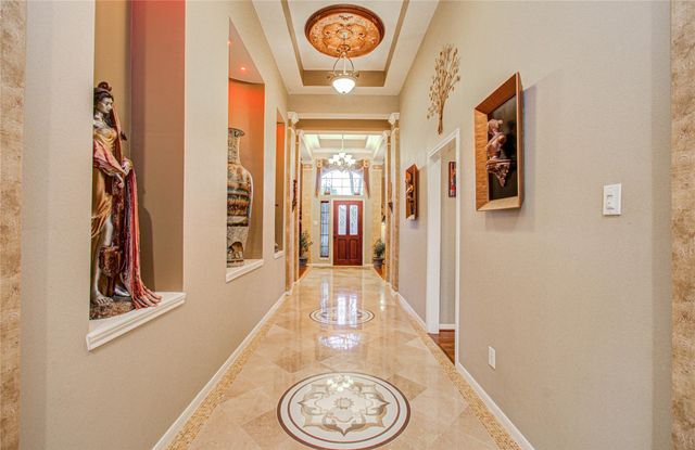 314 Bridge Crest Boulevard, Houston, TX 77082
