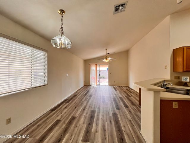 10046 E Paseo San Rosendo, Tucson, AZ 85747