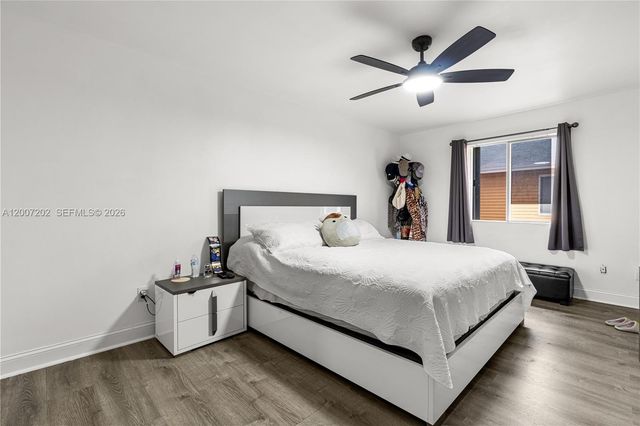 203 NE 12th Ave 203, Homestead, FL 33030