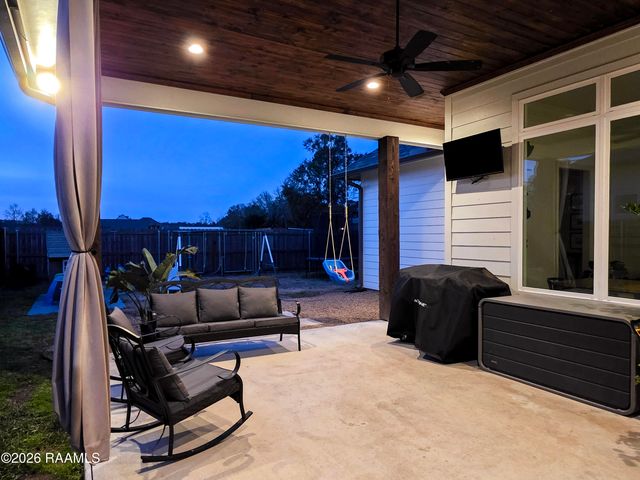 215 Timber Mill Street, Lafayette, LA 70508