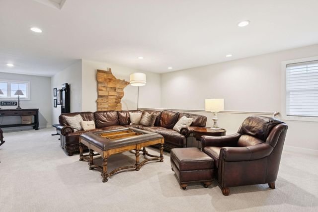 5264 217th Street W, Farmington, MN 55024