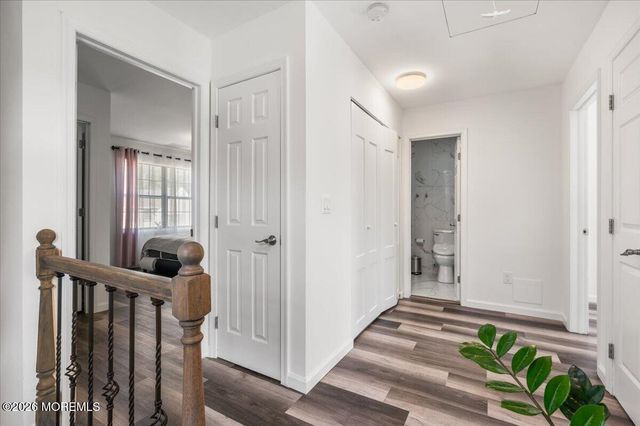 54 Queens Way, Englishtown, NJ 07726