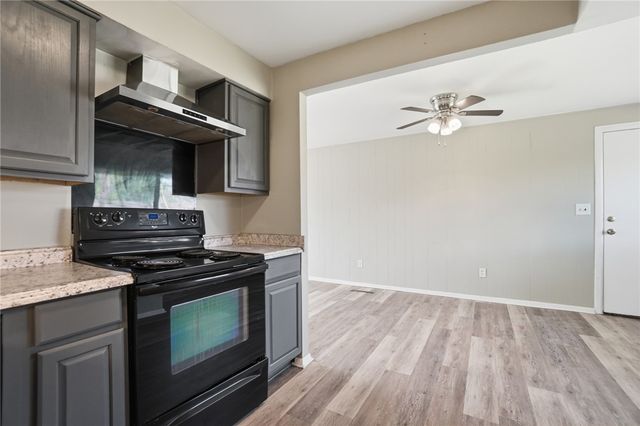5717 Resik Drive, Huber Heights, OH 45424
