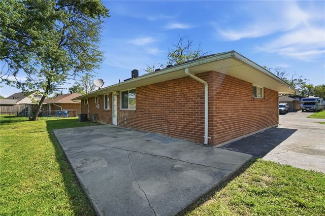 5717 Resik Drive, Huber Heights, OH 45424