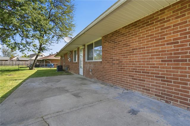 5717 Resik Drive, Huber Heights, OH 45424