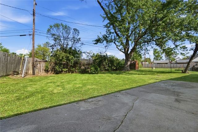 5717 Resik Drive, Huber Heights, OH 45424