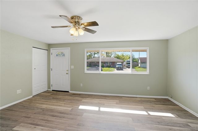 5717 Resik Drive, Huber Heights, OH 45424