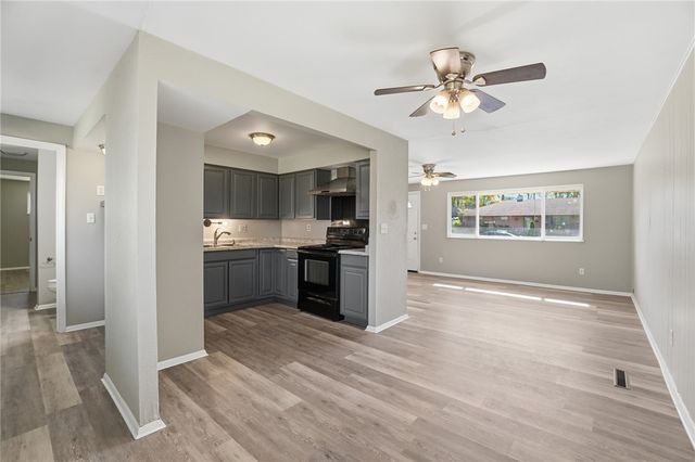 5717 Resik Drive, Huber Heights, OH 45424