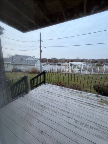 3 Admiralty Drive 3-3, Middletown, RI 02842