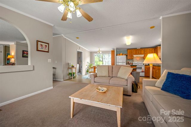 198 Twin Creeks Road, Mooresboro, NC 28114