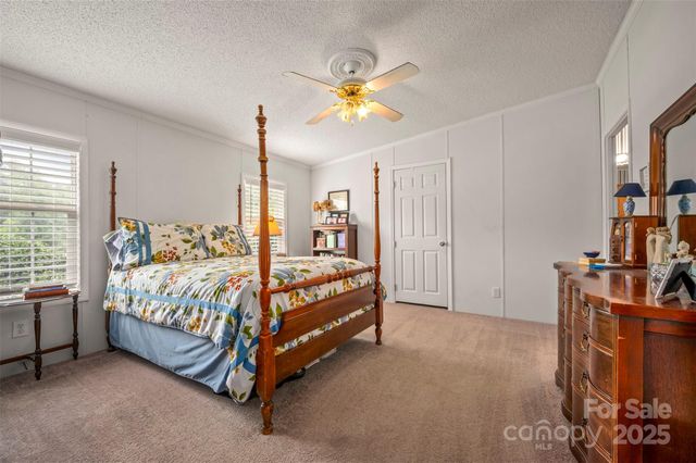 198 Twin Creeks Road, Mooresboro, NC 28114