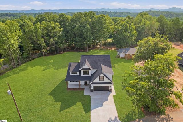 57 Mccauley Lane, Travelers Rest, SC 29690