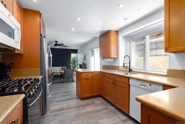 1681 Charlie Horse Way Way, Oceanside, CA 92057