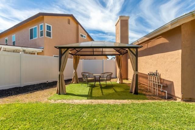 1681 Charlie Horse Way Way, Oceanside, CA 92057