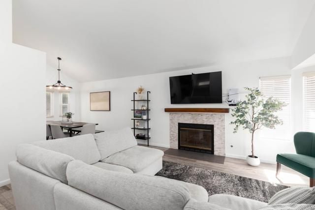 1681 Charlie Horse Way Way, Oceanside, CA 92057