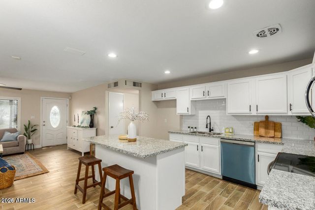 14436 N 34TH Place, Phoenix, AZ 85032