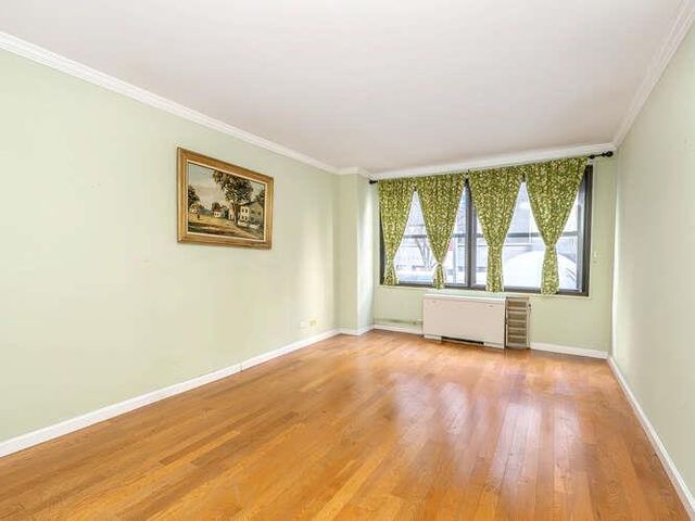 225 E 57th Street 1L, New York (manhattan), NY 10022