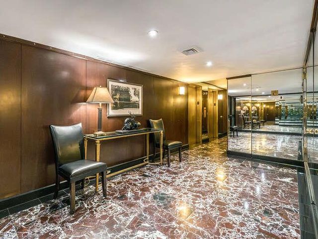 225 E 57th Street 1L, New York (manhattan), NY 10022