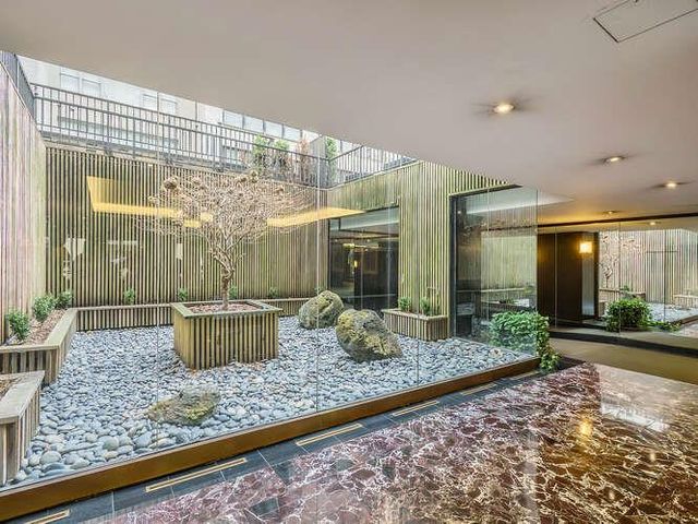 225 E 57th Street 1L, New York (manhattan), NY 10022
