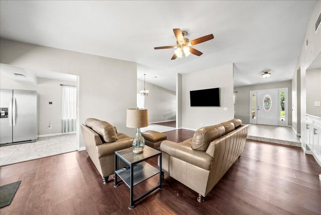 1341 Forestglen Drive, Lewisville, TX 75067