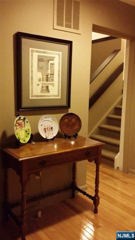 705 Mainsail Lane, Secaucus, NJ 07094