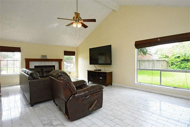 2523 Coopers Post Lane, Sugar Land, TX 77478