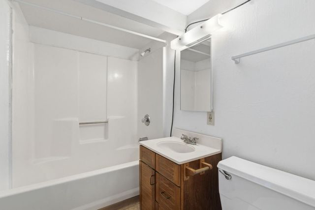 120 Madrona Way, Ben Lomond, CA 95005