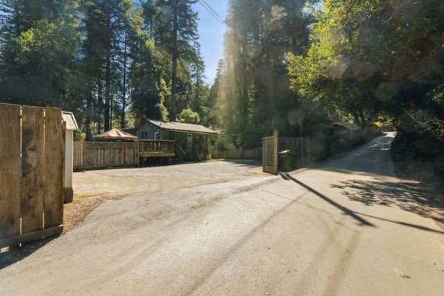 120 Madrona Way, Ben Lomond, CA 95005