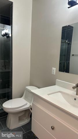 235 VALLEY AVE SE, Washington, DC 20032