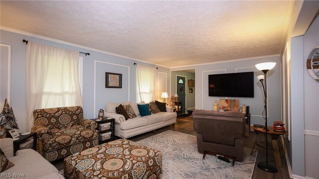 5387 Cherokee Avenue NW, North Canton, OH 44720