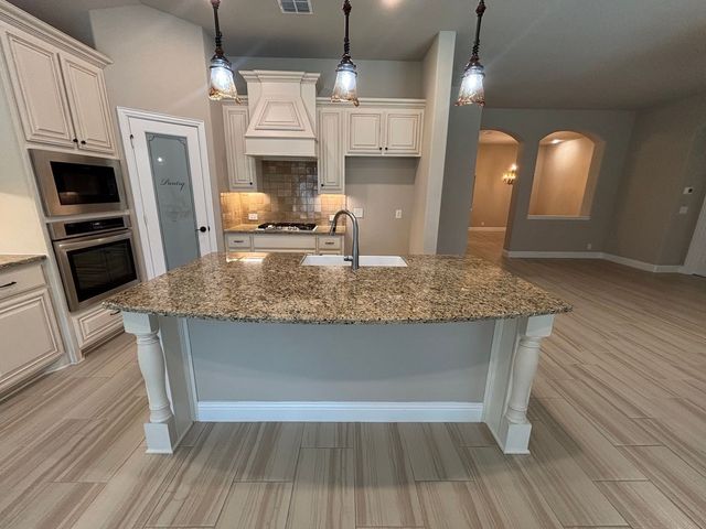 1104 Canterbury Lane, Forney, TX 75126