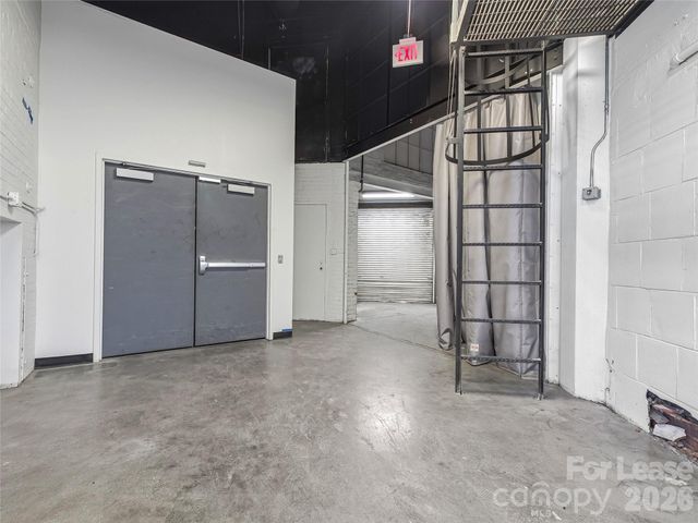 14 Ohenry Avenue 110, Asheville, NC 28801