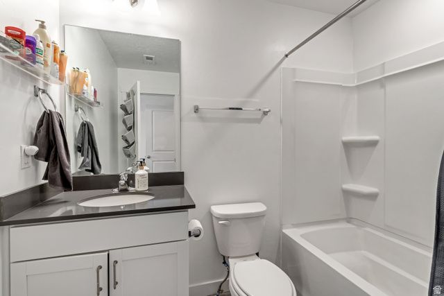 1106 E YARD ROW, Saratoga Springs, UT 84045