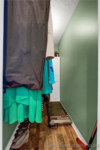 917 Marquise Court, Jeffersonville, IN 47130