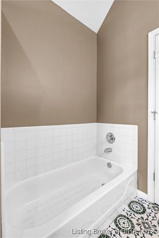 917 Marquise Court, Jeffersonville, IN 47130