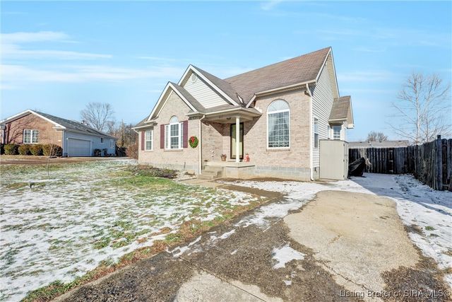 917 Marquise Court, Jeffersonville, IN 47130