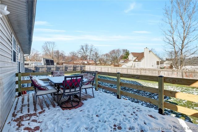 917 Marquise Court, Jeffersonville, IN 47130