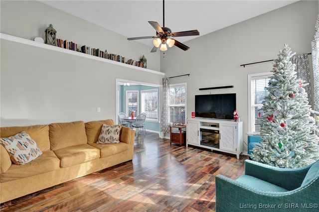 917 Marquise Court, Jeffersonville, IN 47130