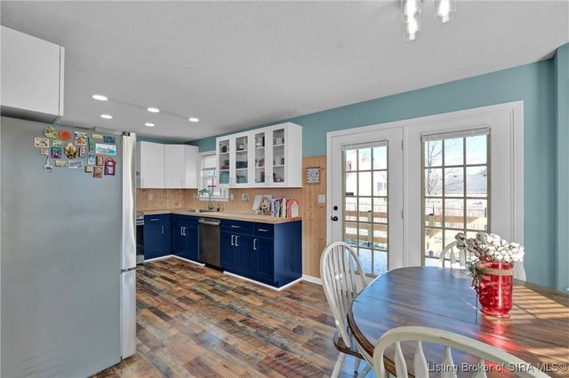 917 Marquise Court, Jeffersonville, IN 47130