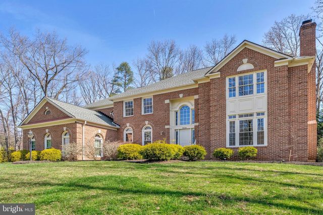 9810 PORTSIDE DR, Burke, VA 22015