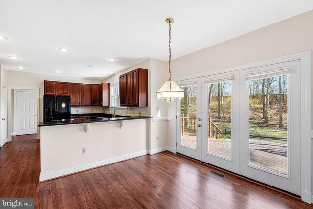 9810 PORTSIDE DR, Burke, VA 22015