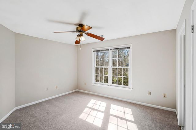 9810 PORTSIDE DR, Burke, VA 22015