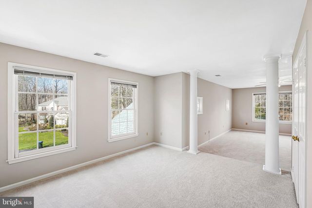 9810 PORTSIDE DR, Burke, VA 22015